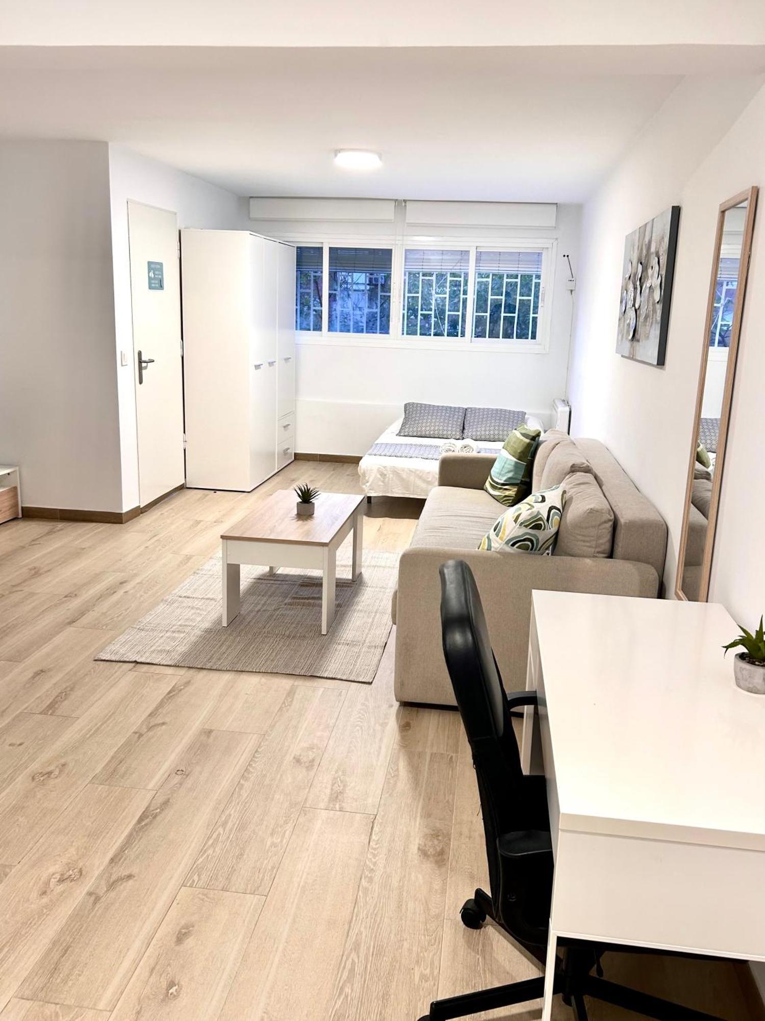 Apartamentos Ribadeo Madrid Bagian luar foto